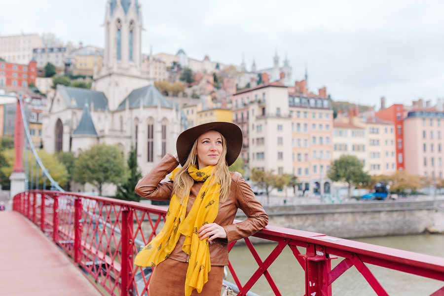 Love-story in Lyon. Family and wedding photographer Lyon, Paris, Annecy, Geneve