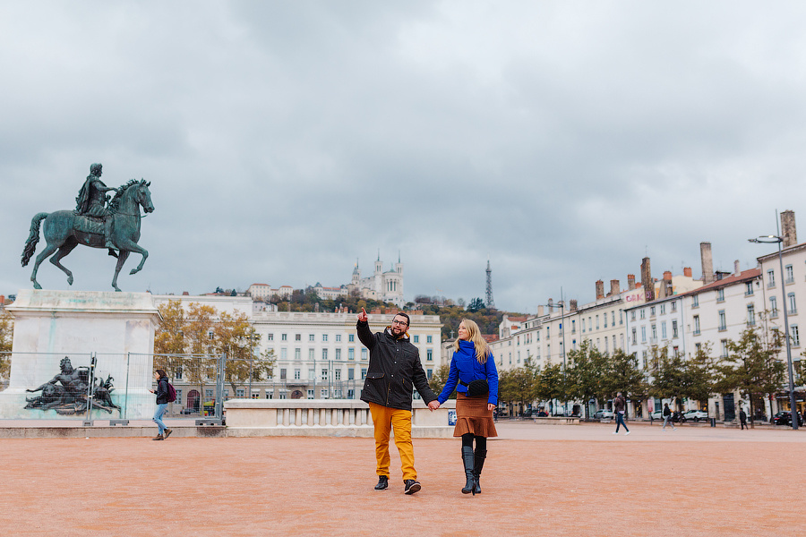 Love-story in Lyon. Family and wedding photographer Lyon, Paris, Annecy, Geneve