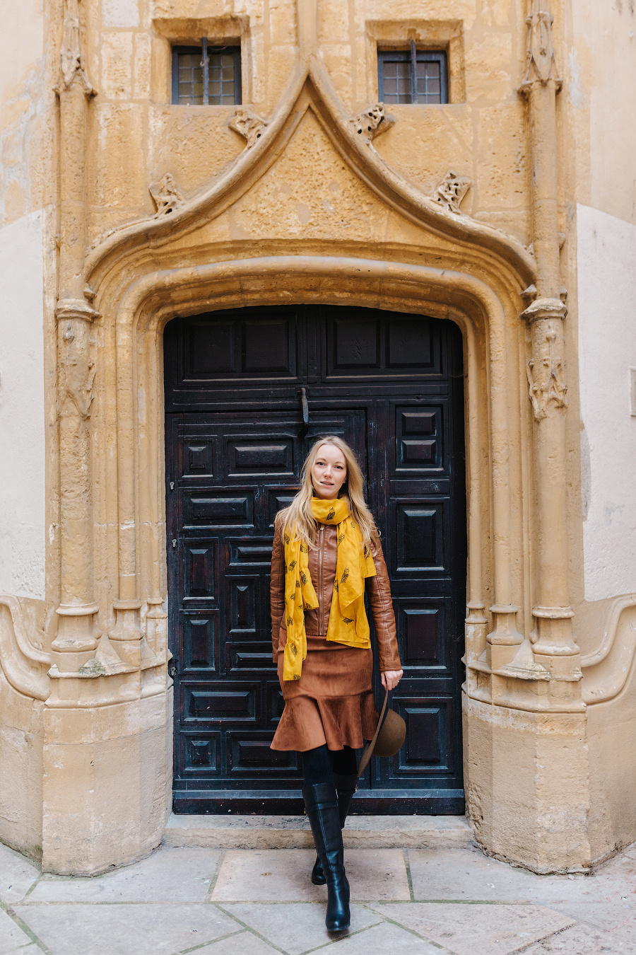 Love-story in Lyon. Family and wedding photographer Lyon, Paris, Annecy, Geneve