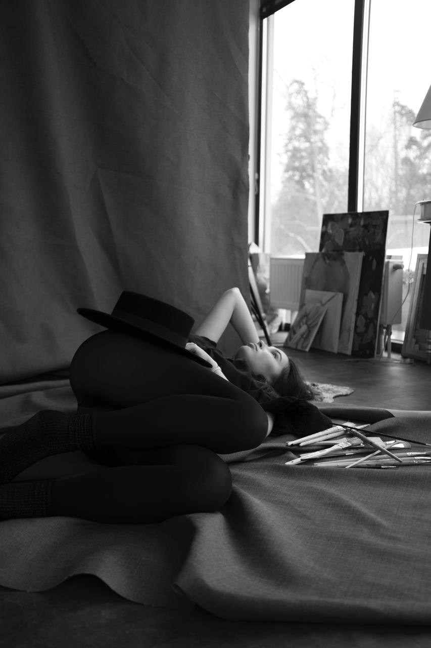 Живопись. Кузнецова Арина — женская художественная фотография, интуитивный художник