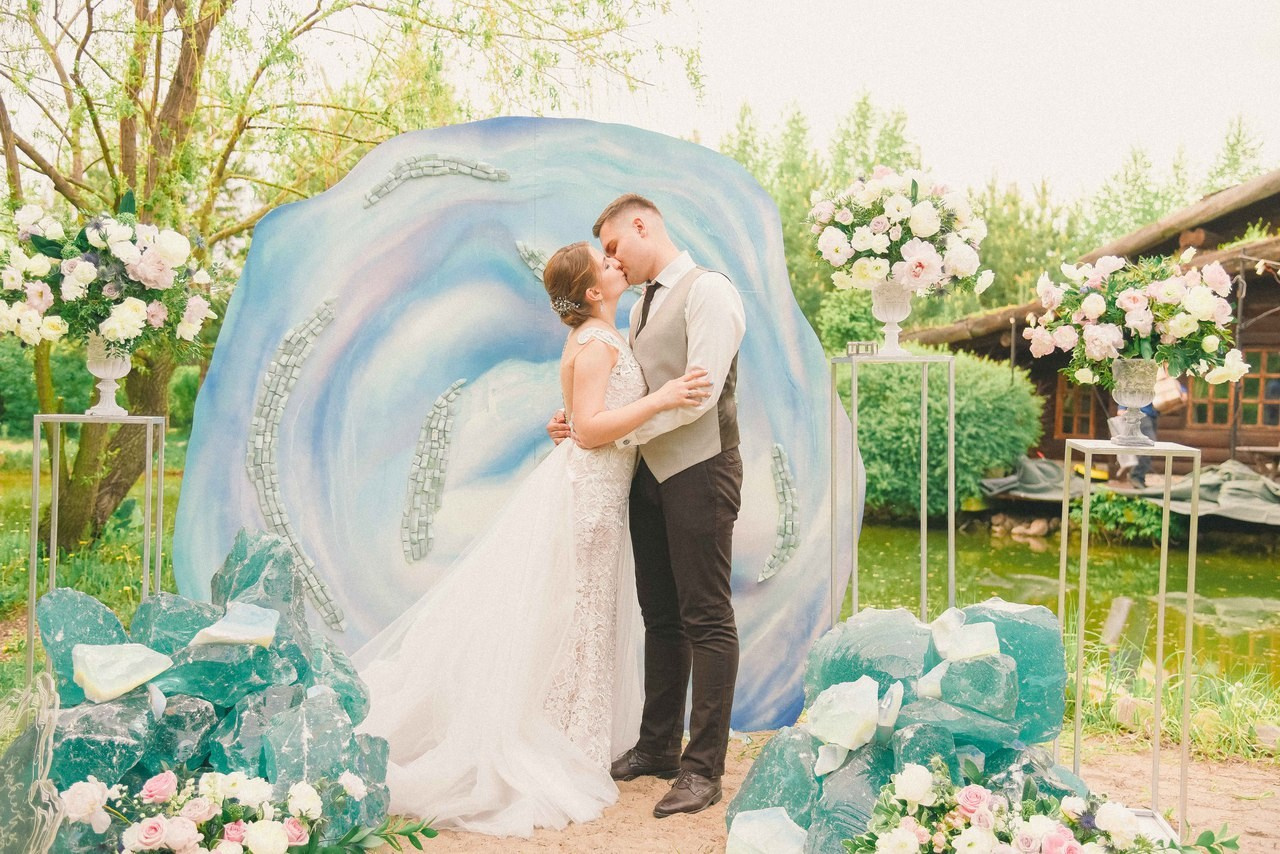 Фотогалерея мини-отеля «Таежный». Организация свадеб под ключ в Раменском