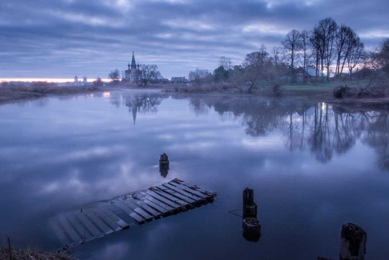 Антон и Татьяна Денисенко — В храме