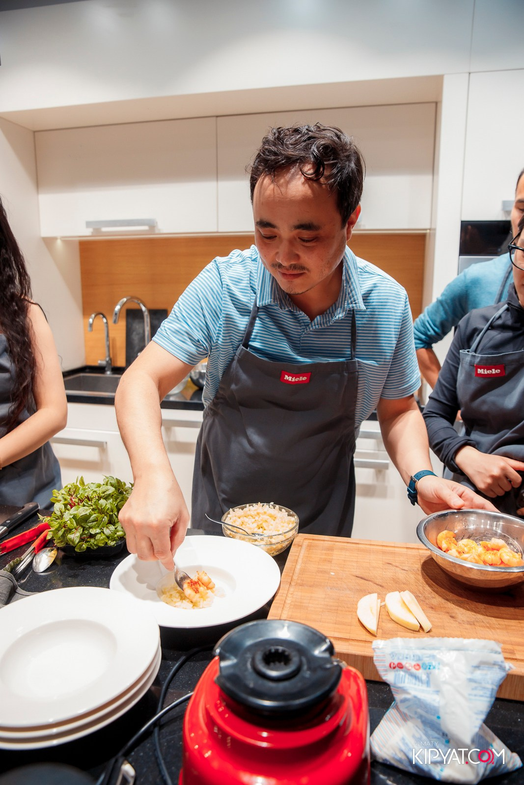 МАСТЕР-КЛАСС MIELE. КИПЯТКОМ АЛМАТЫ!