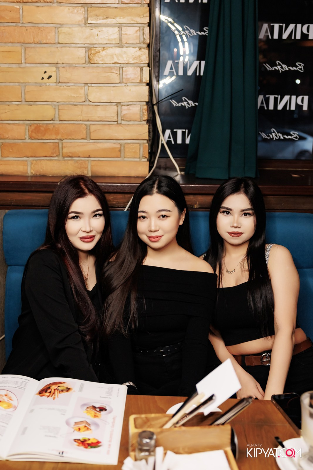 ПИНТА НА АУЭЗОВА. КИПЯТКОМ АЛМАТЫ!