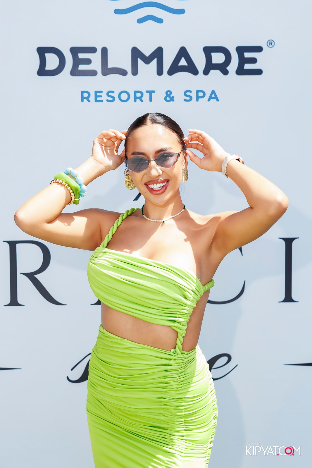 ЗАКРЫТАЯ ВЕЧЕРИНКА В ЧЕСТЬ ОТКРЫТИЯ СЕЗОНА SUMMER POOL BRUNCH. КИПЯТКОМ АЛМАТЫ! Фотосъемка мероприятий в Алматы
