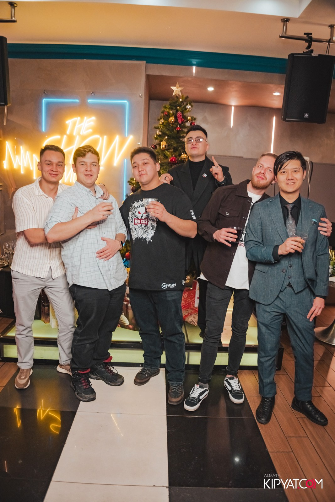 ROCK CRYSTAL. КИПЯТКОМ АЛМАТЫ!