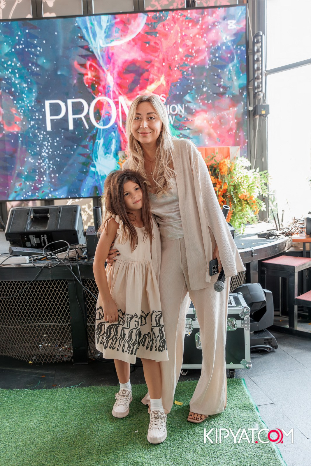 PROM KIDS FASHION SHOW. КИПЯТКОМ АЛМАТЫ!