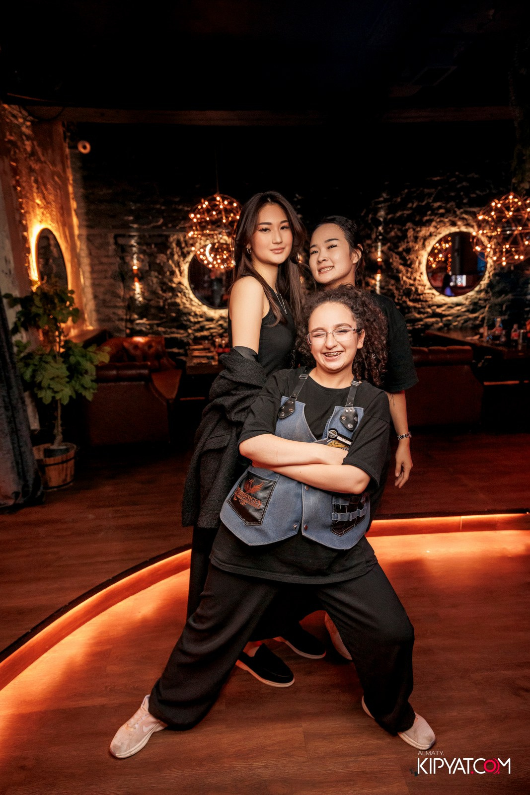 MUNCHEN PUB. КИПЯТКОМ АЛМАТЫ!