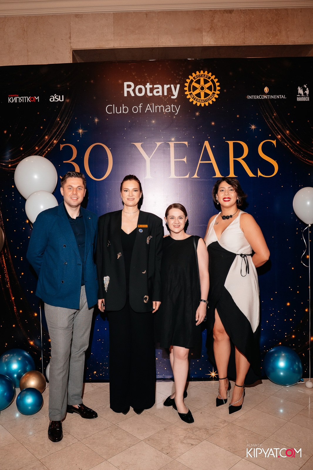 БЛАГОТВОРИТЕЛЬНЫЙ УЖИН В ЧЕСТЬ 30-ЛЕТИЯ ROTARY CLUB OF ALMATY. КИПЯТКОМ АЛМАТЫ!