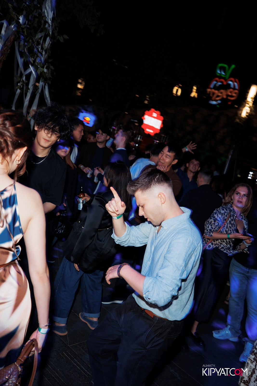 EVENT BAR. КИПЯТКОМ АЛМАТЫ!