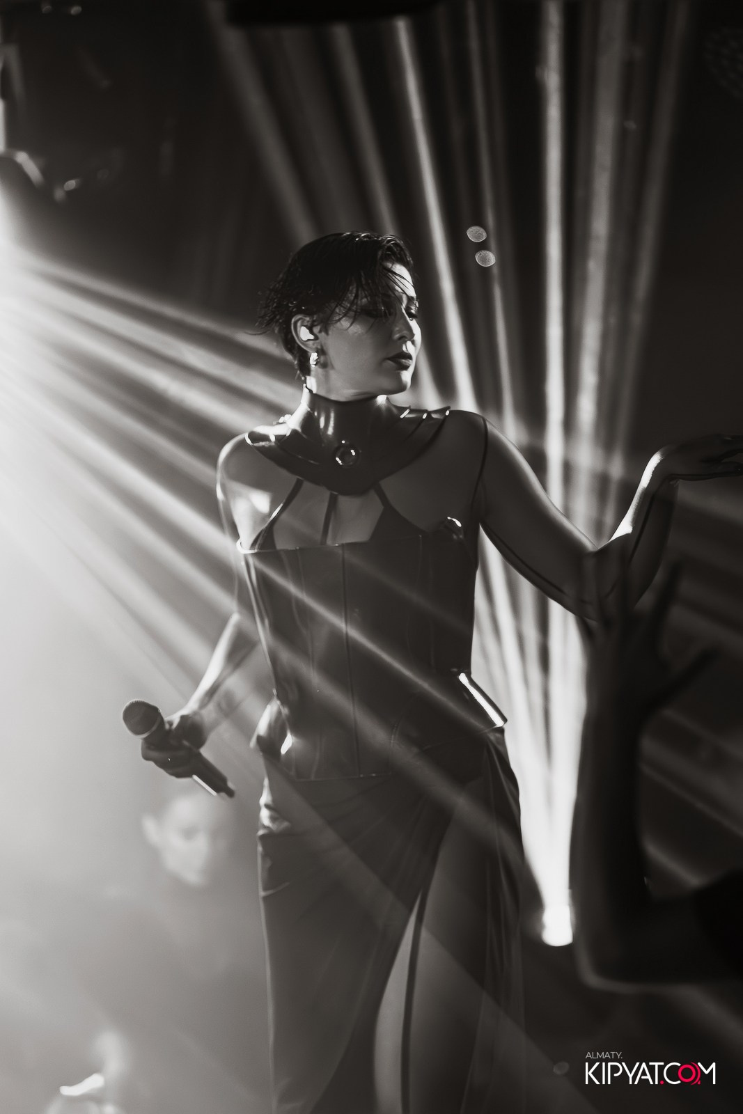 MARUV THE THEATER. КИПЯТКОМ АЛМАТЫ!