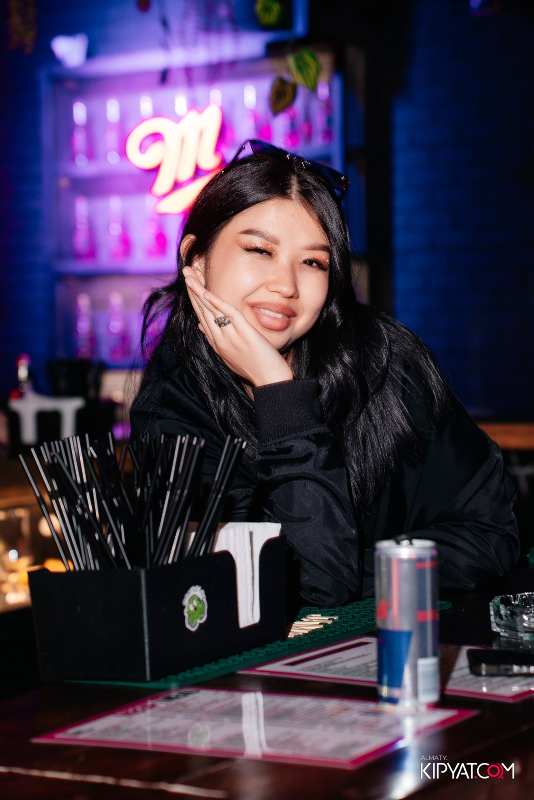 SKY BAR. КИПЯТКОМ АЛМАТЫ!