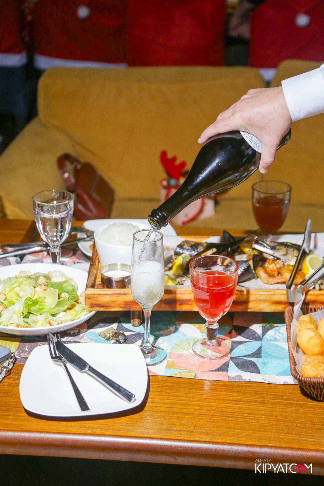 LIFE GRILL CAFE. КИПЯТКОМ АЛМАТЫ! Фотосъемка мероприятий в Алматы