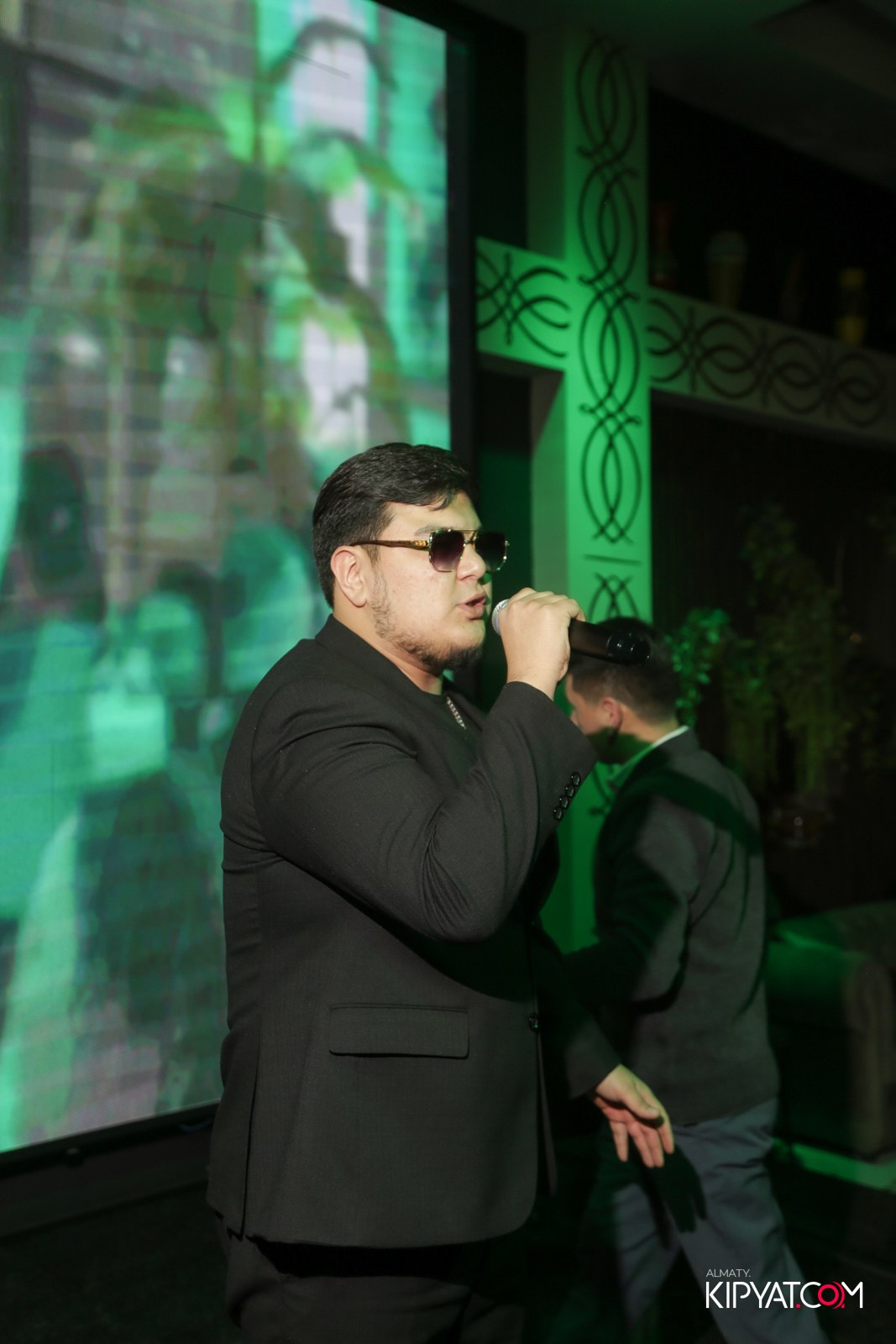 РЕСТОРАН РАХАТ. КИПЯТКОМ АЛМАТЫ!