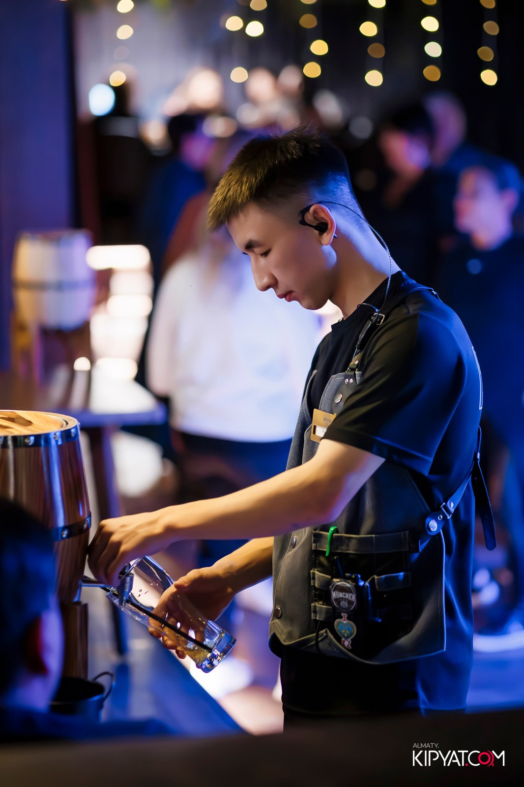 MUNCHEN PUB NA PANFILOVA. КИПЯТКОМ АЛМАТЫ!