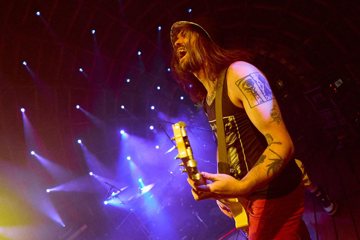 MINIMUM POP 2024. Иван Кобяков