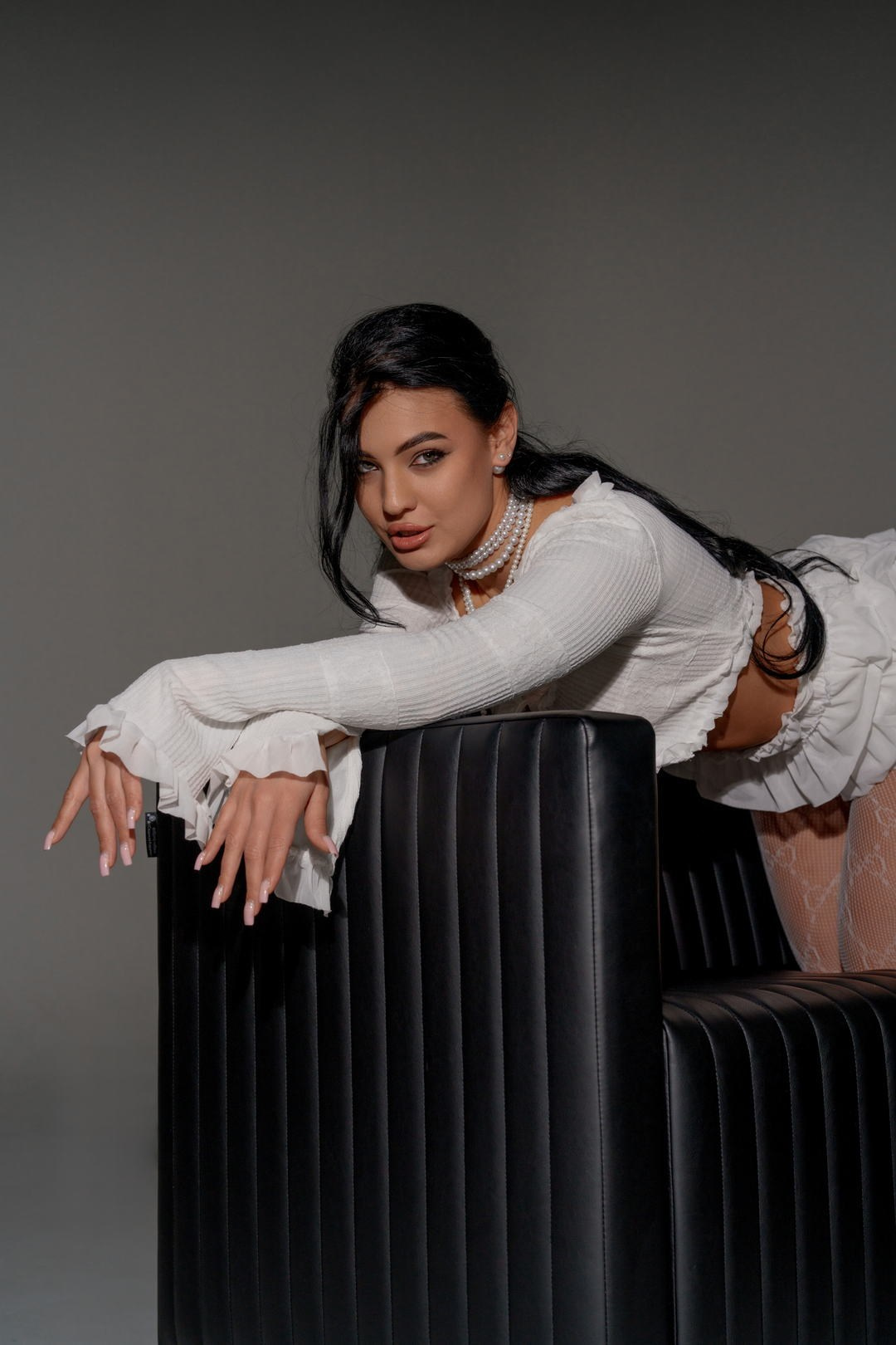 Студийная фотосессия для женщин в Геленджике — фотограф Жанна Шестопалова