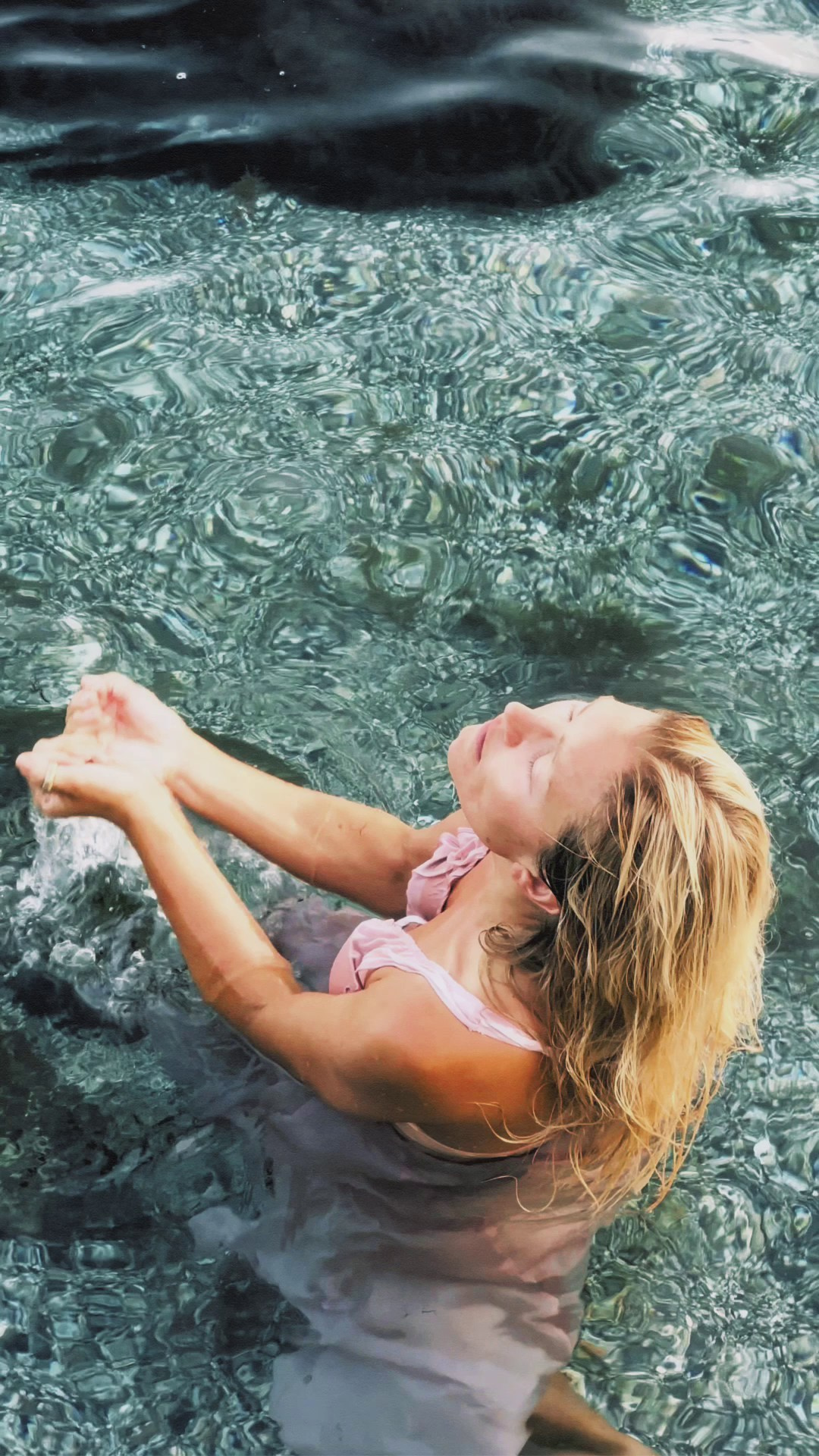 Видео. Фотограф/рилсмейкер в Москве и МО. Свадьбы, индивидуальные съемки, лавстори, беременность, мероприятия, бренды