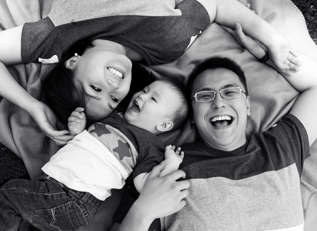 Семейная. BWstudio — фотостудия черно-белой фотографии Алматы. Фотограф Алматы. Фотостудия Алматы