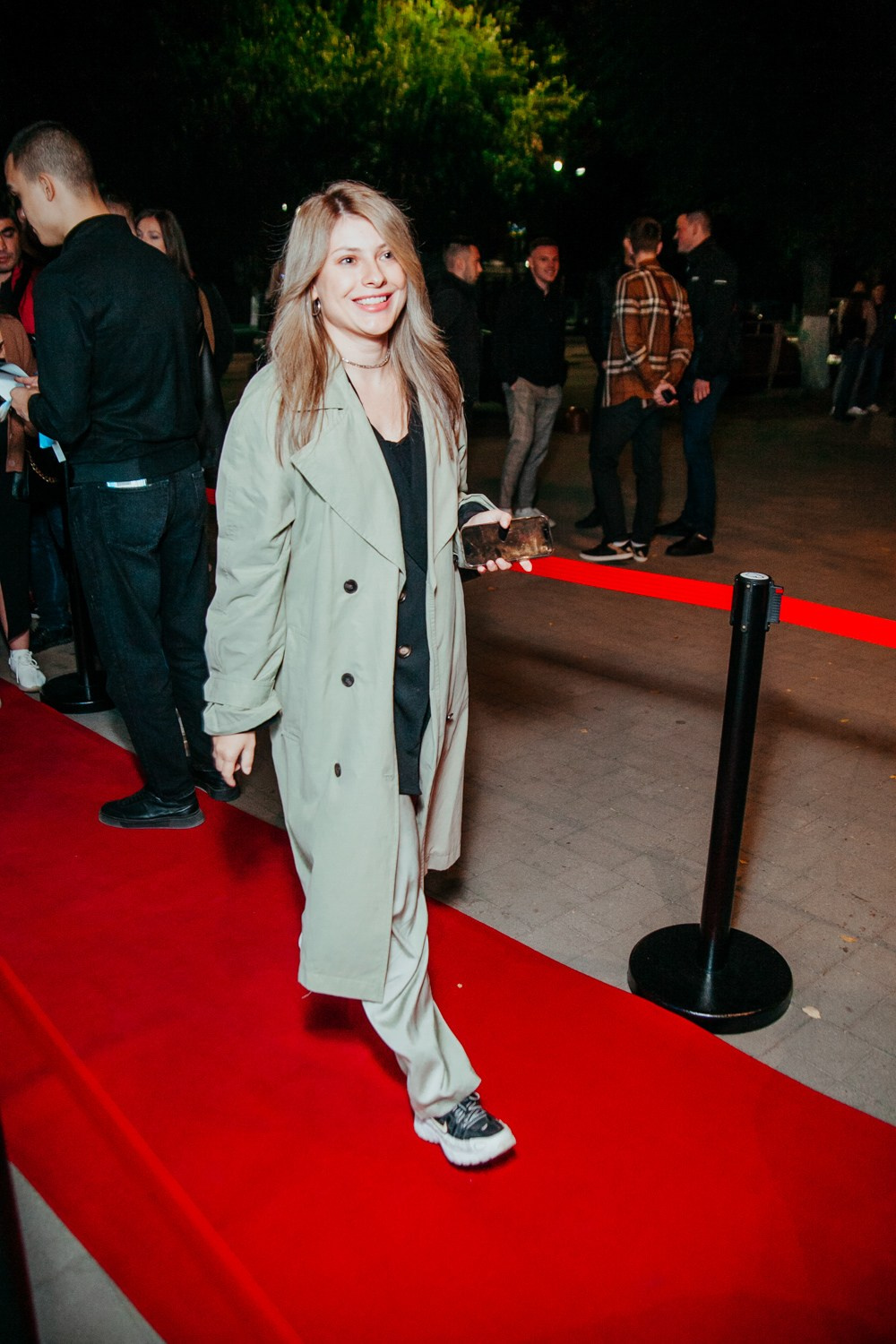 Презентация «Iphone 15». Свадебный и детский фотограф в Волгограде Слава Белов