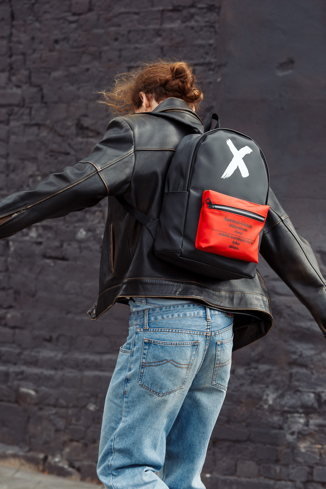 WB OZON Рюкзаки. Фотосъёмка для бизнеса — предметное фото, репортаж с мероприятий, портреты людей, съёмка интерьера и экстерьера