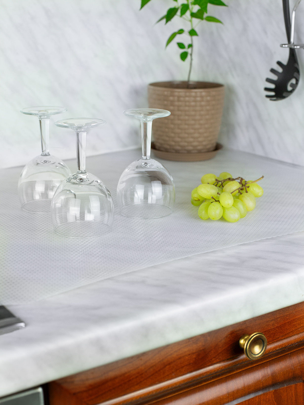 Хоз. товары- Спорт_игрушки. Фотограф СПб Юлия Ерошевская, предметный фотограф