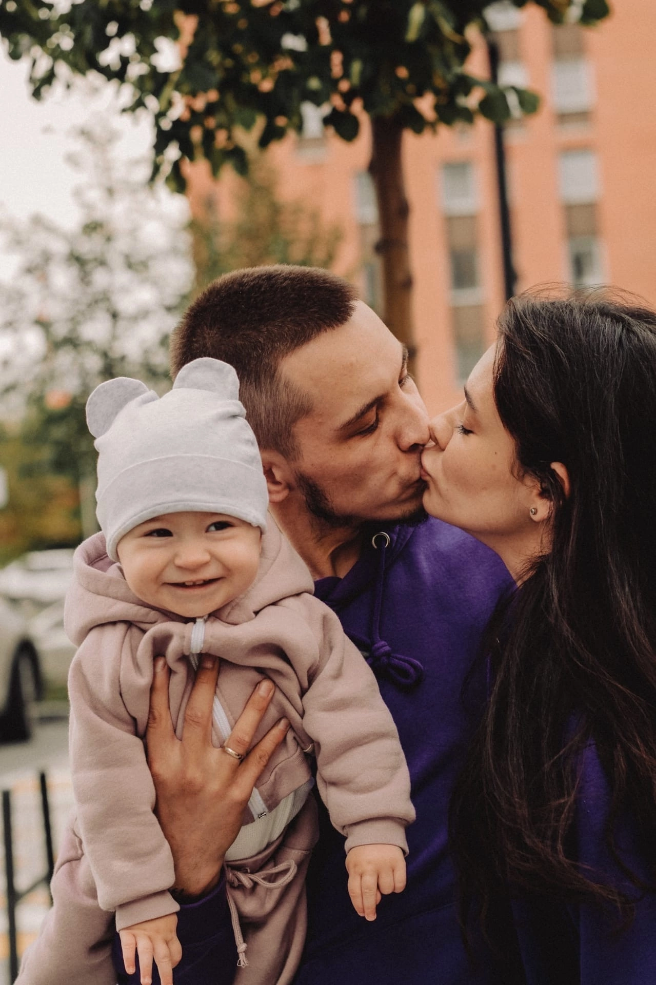 Анечка с папой и мамой. Семейный фотограф Полина Легачева