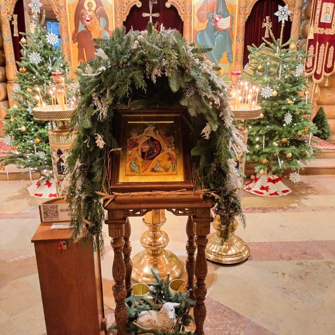 Храмовая флористика, Храмовый флорист, благоукрашение Храма, флорист москва