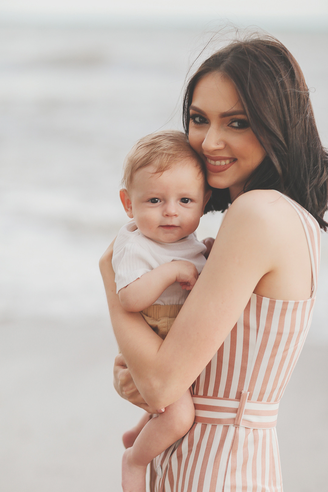 Прогулка у моря. Фотограф новорожденных и семей Туапсе Краснодарский край Анна Альтман