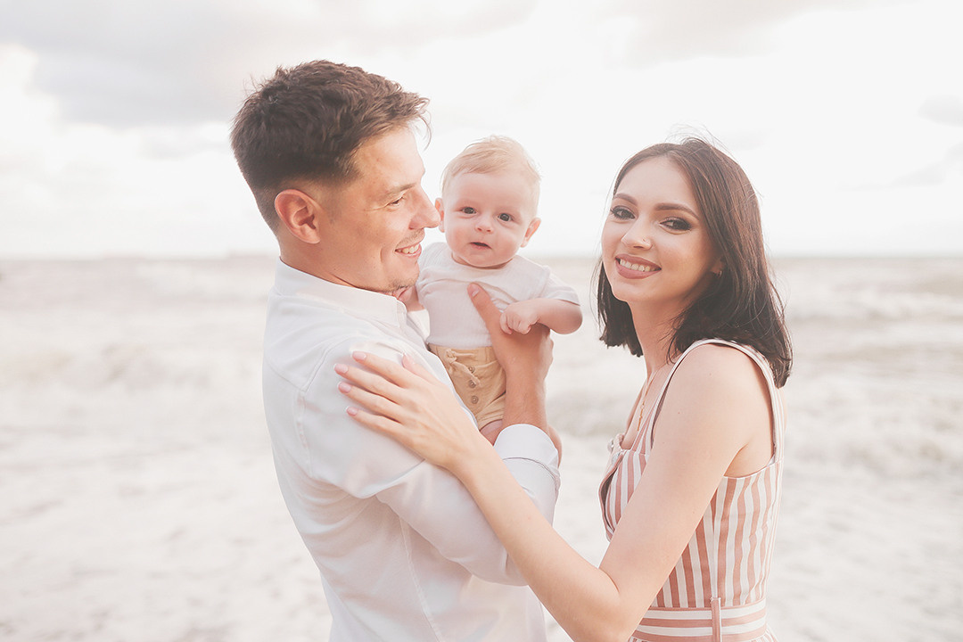 Прогулка у моря. Фотограф новорожденных и семей Туапсе Краснодарский край Анна Альтман