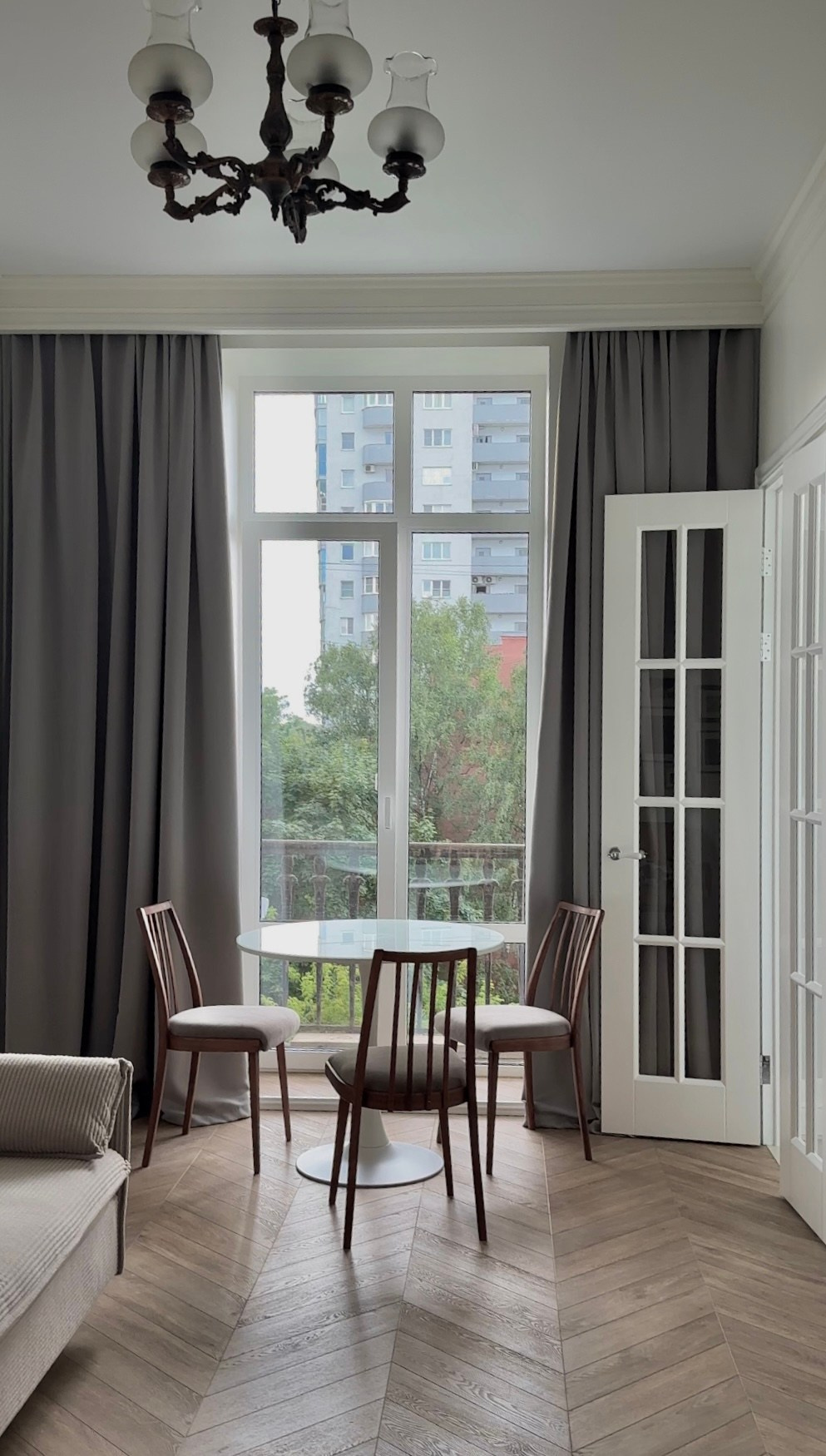 Сталинка на Среднеохтинском. Alina Ryzhankova Design