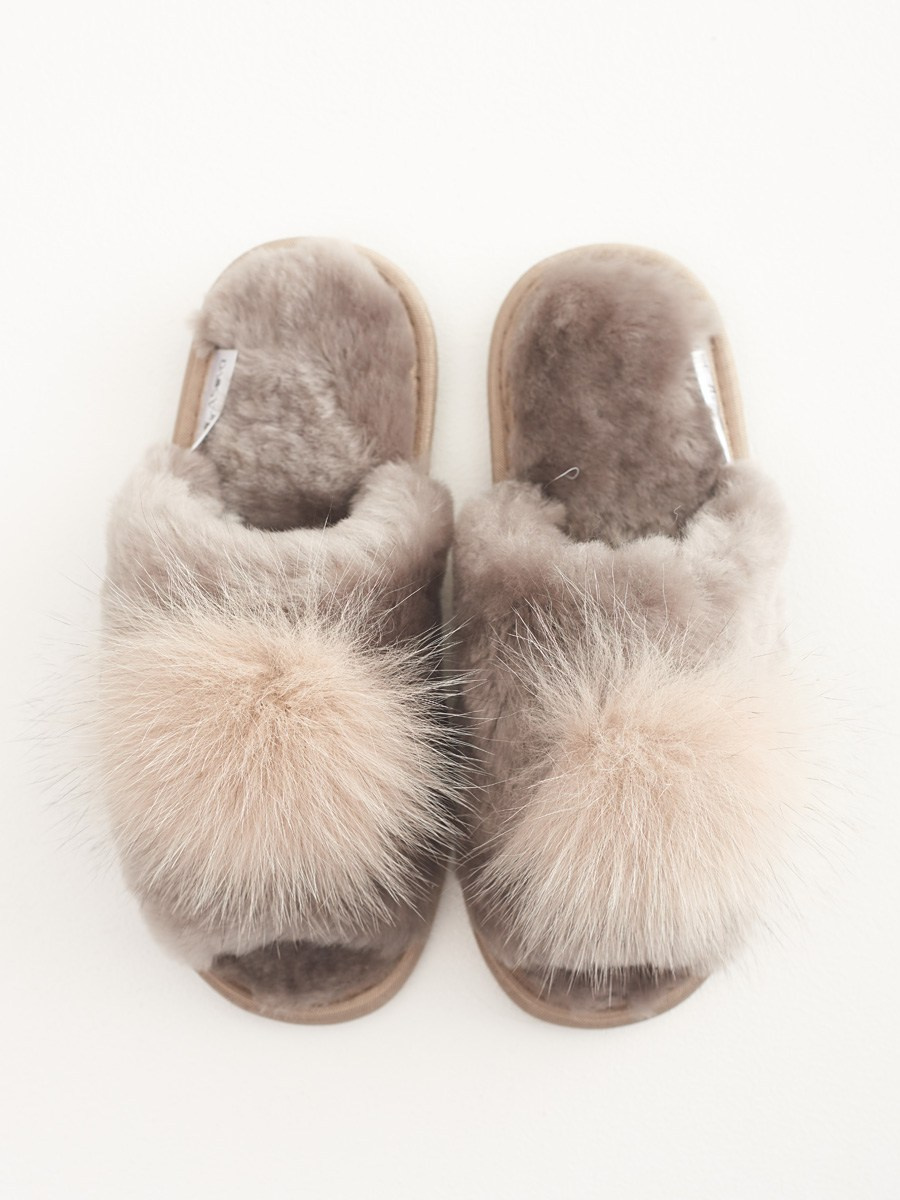 Тапочки. Фотограф для маркетплейсов | Предметная фотосъемка