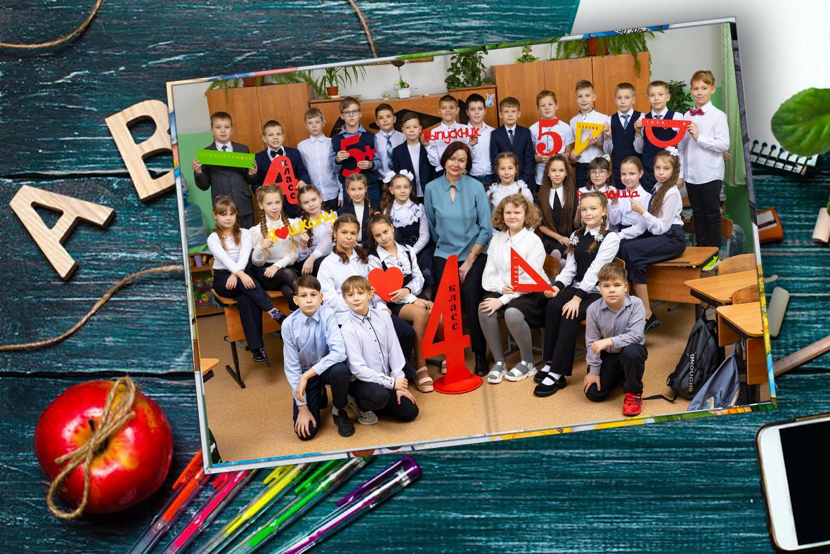 Выпускные альбомы в школу 4 класс  3 разворота стандарт+ заказать Иваново Ярославле Костроме Владимире. Выпускные альбомы в Иваново в детский сад и школу. Александр и Светлана Янкины