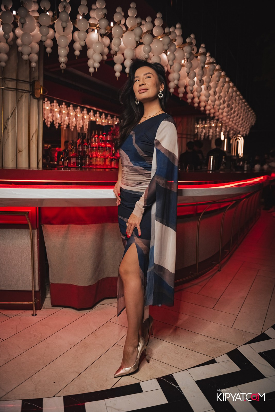 QUEEN. КИПЯТКОМ АЛМАТЫ!