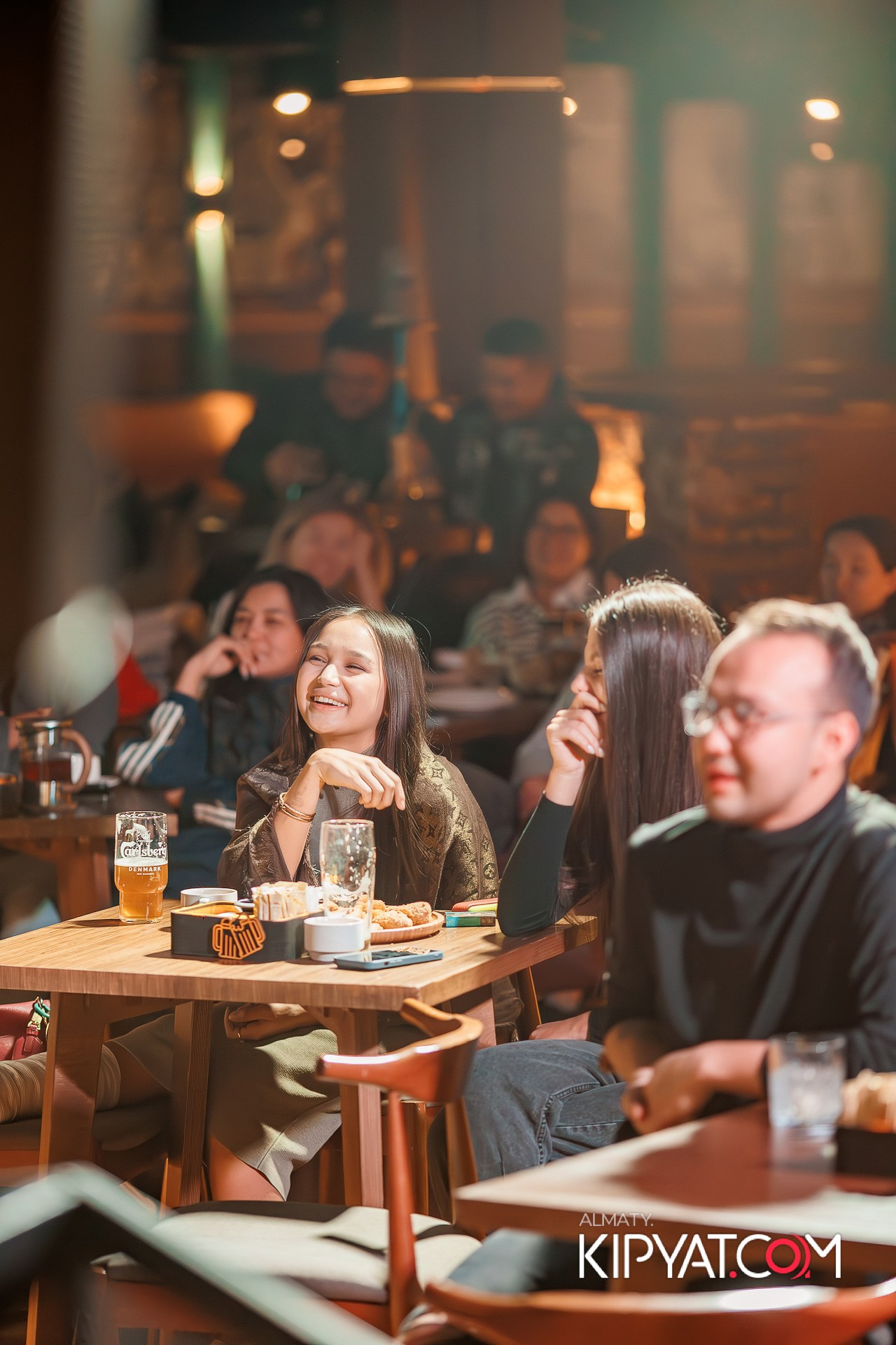 СОЛЬНЫЙ СТЕНДАП КОНЦЕРТ АЛЕКСАНДРА МЕРКУЛЬ. КИПЯТКОМ АЛМАТЫ!