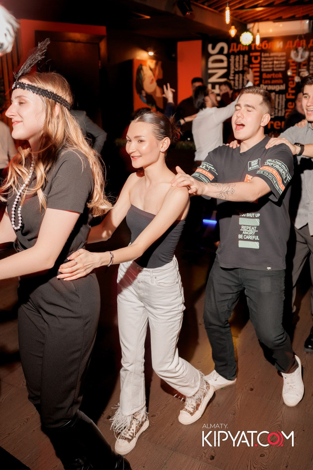 ШАШЛЫКОФФ. КИПЯТКОМ АЛМАТЫ!