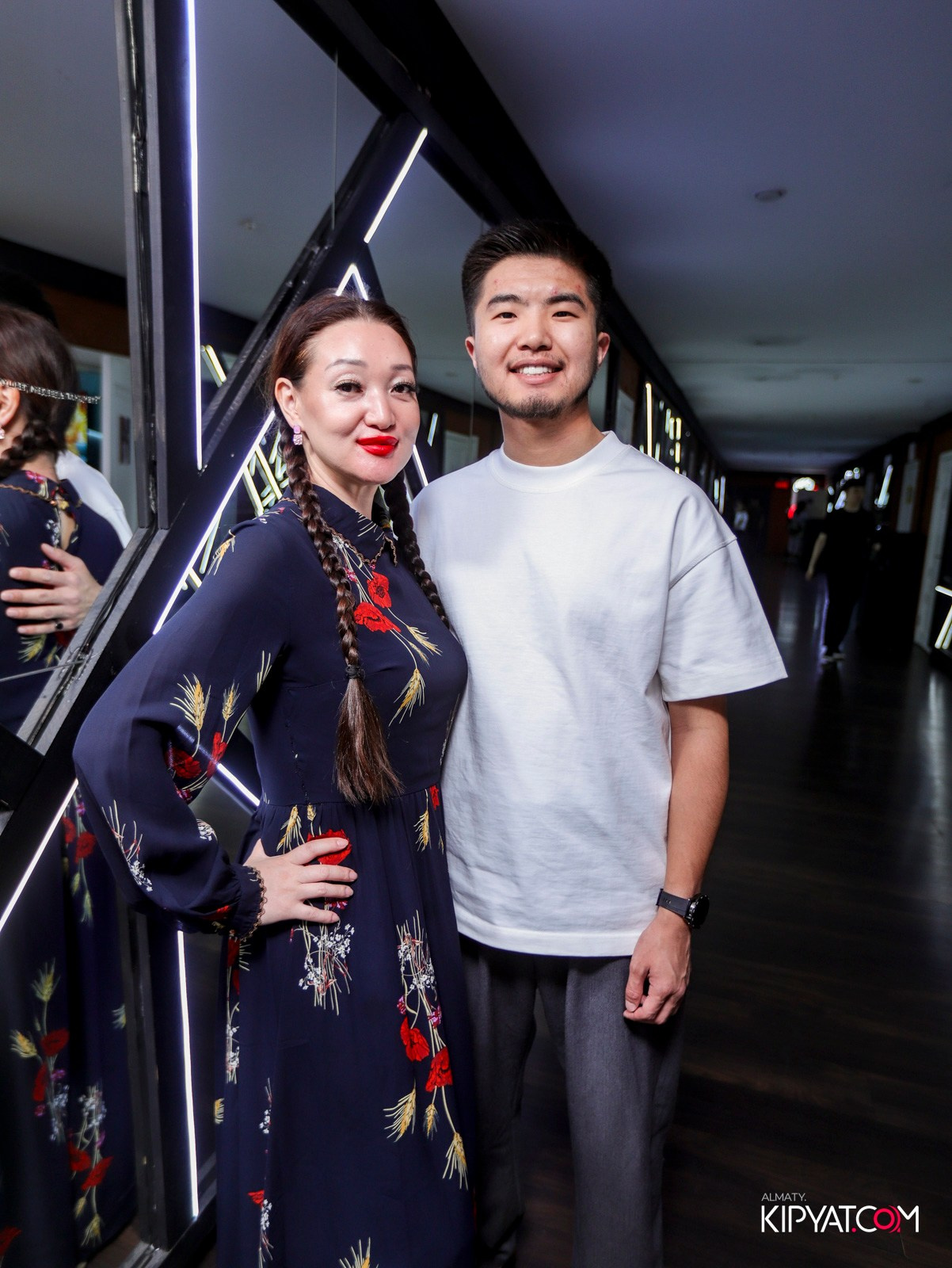 УХО И МЕДВЕДЬ НА САИНА. КИПЯТКОМ АЛМАТЫ! Фотосъемка мероприятий в Алматы