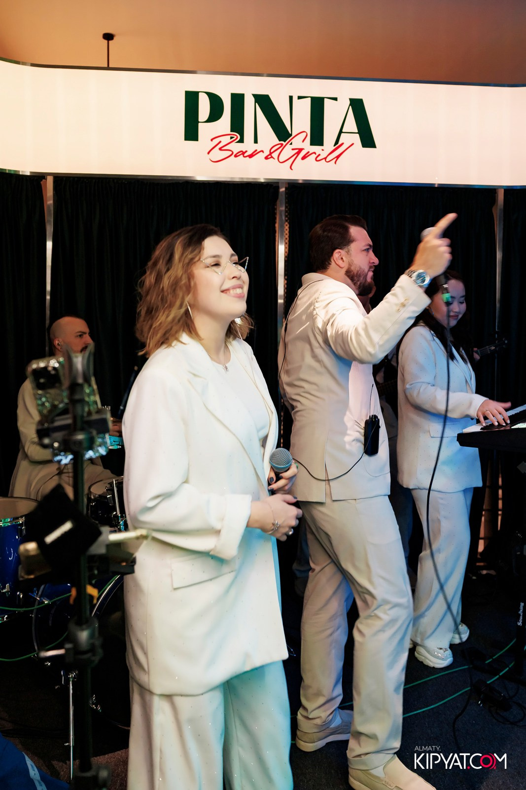 ALEM В PINTA НА ТУЛЕБАЕВА. КИПЯТКОМ АЛМАТЫ!