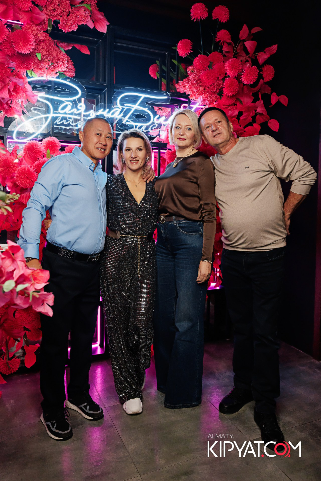 ЗАЯ, НА БИС. КИПЯТКОМ АЛМАТЫ!