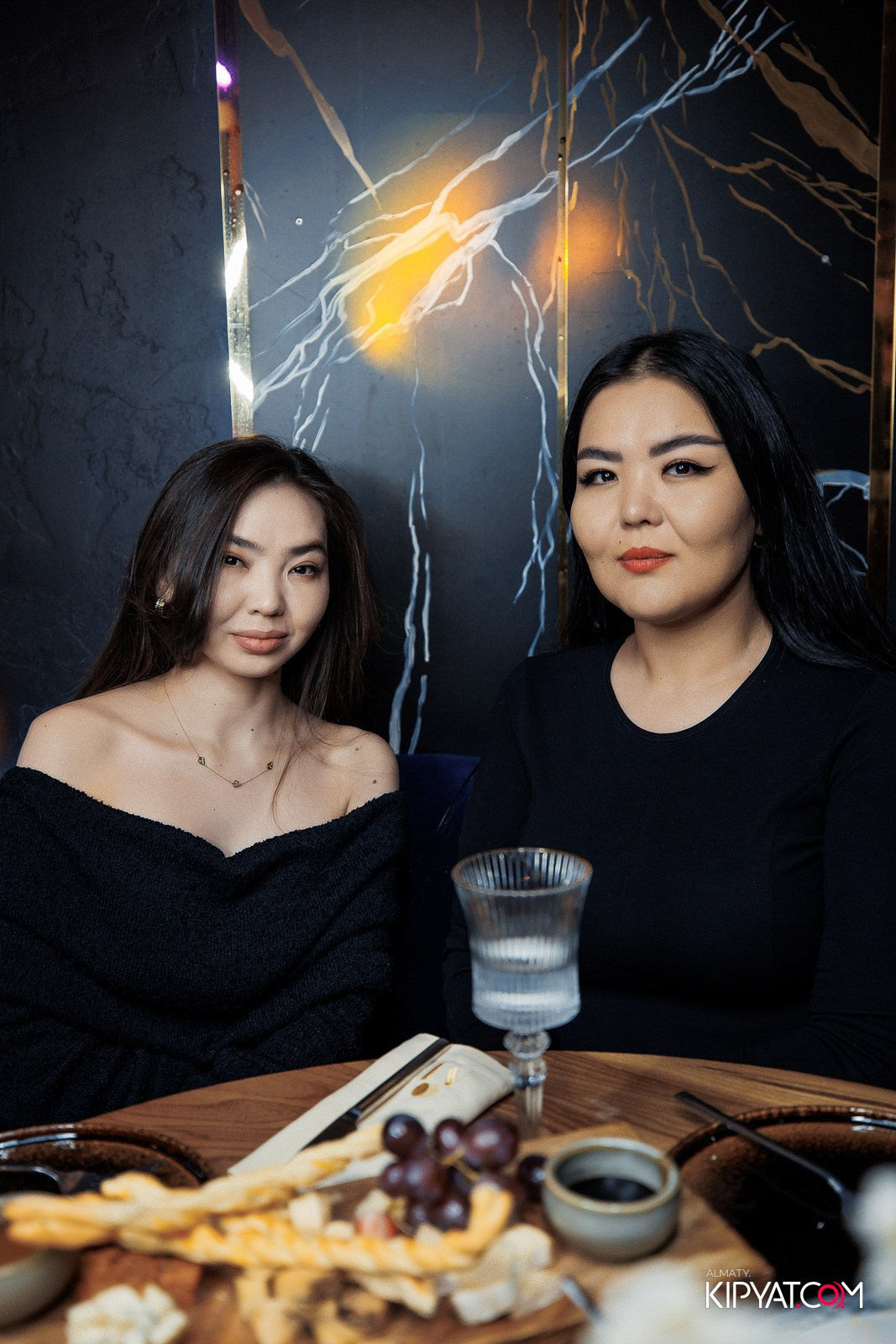 MOOD KARAOKE & TERRACE. КИПЯТКОМ АЛМАТЫ!