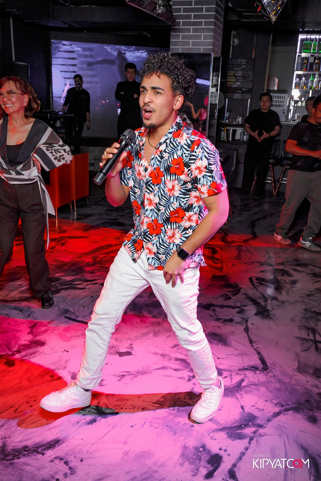 KAPAOKE DOREMI. КИПЯТКОМ АЛМАТЫ! Фотосъемка мероприятий в Алматы