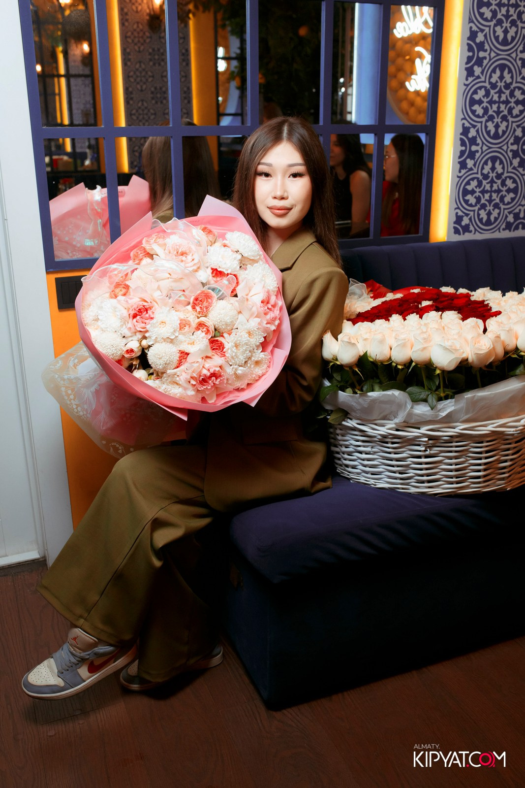 УХО И МЕДВЕДЬ НА ГАГАРИНА. КИПЯТКОМ АЛМАТЫ! Фотосъемка мероприятий в Алматы