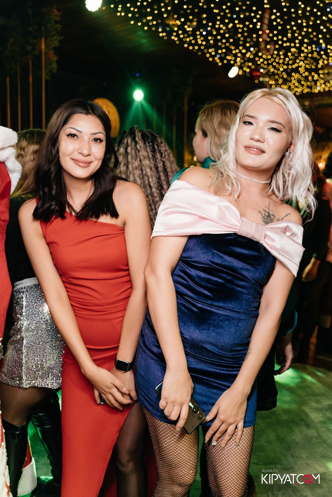 КАФЕ ЖАСМИН НА ЯССАУИ. КИПЯТКОМ АЛМАТЫ!