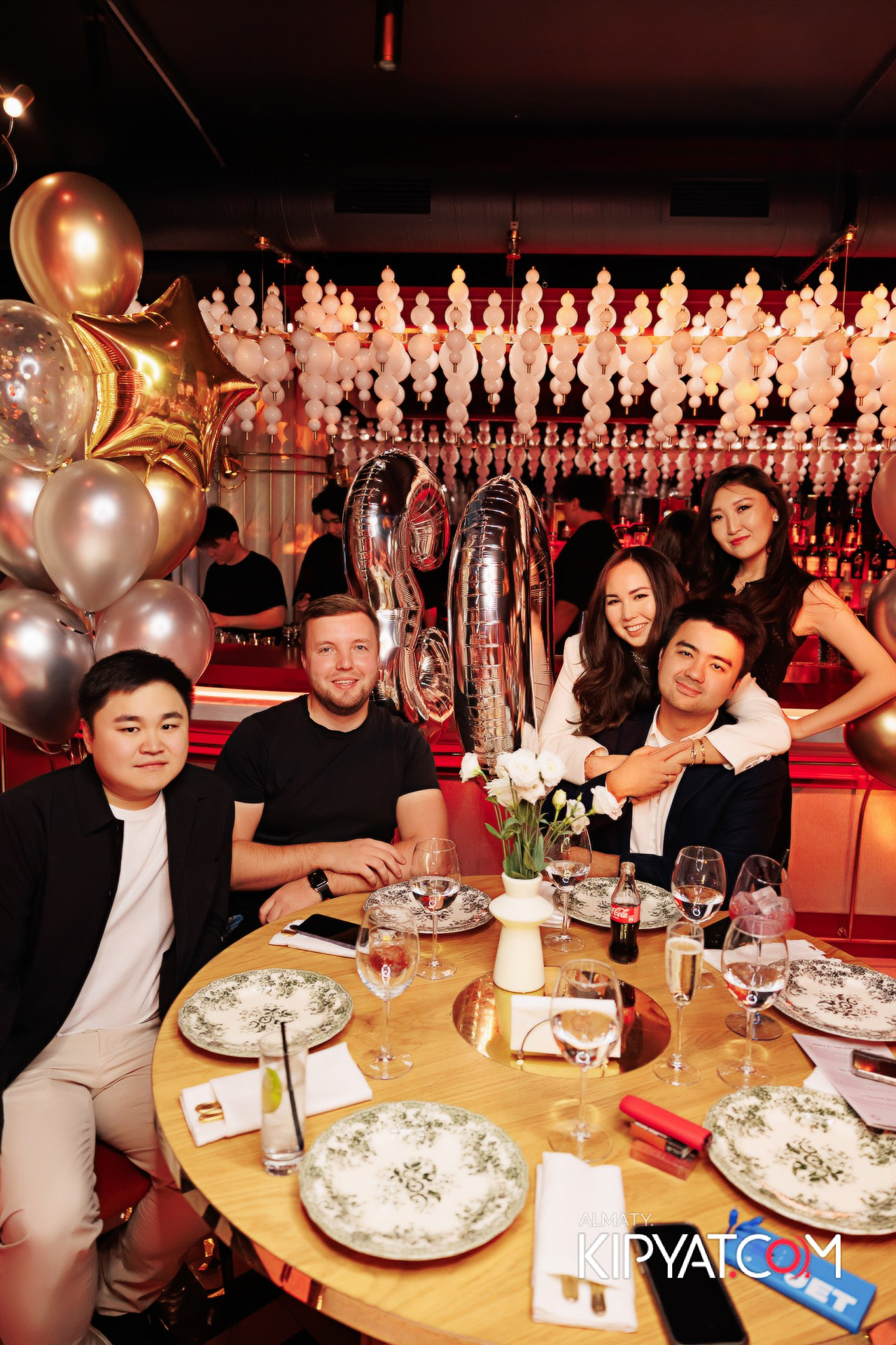 QUEEN. КИПЯТКОМ АЛМАТЫ!