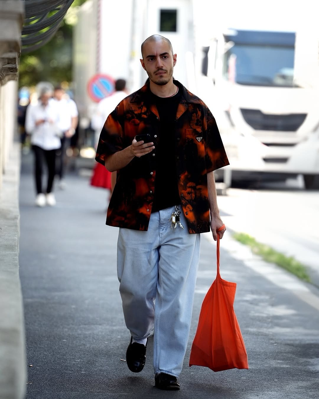 Milan SS'25. Photographer of your fashion moments