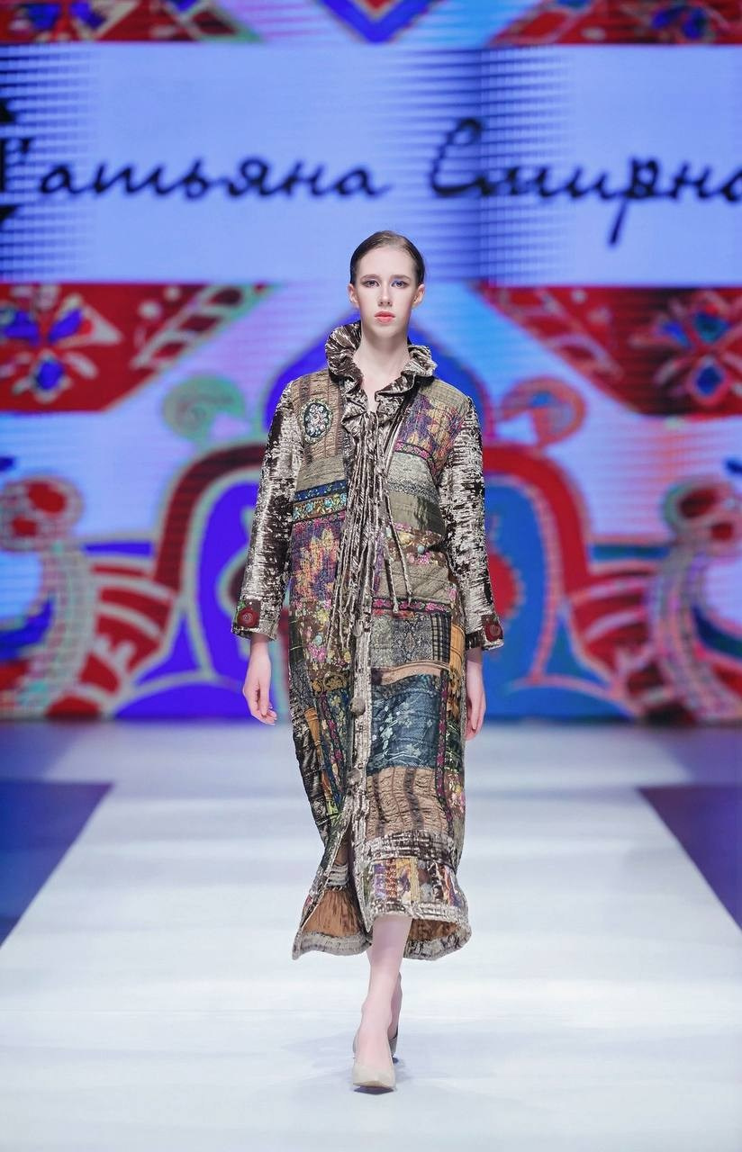 DAILAN FASHION WEEK (неделя моды в Даляне, Китай). Модельное агентство ART PODIUM ULAN-UDE
