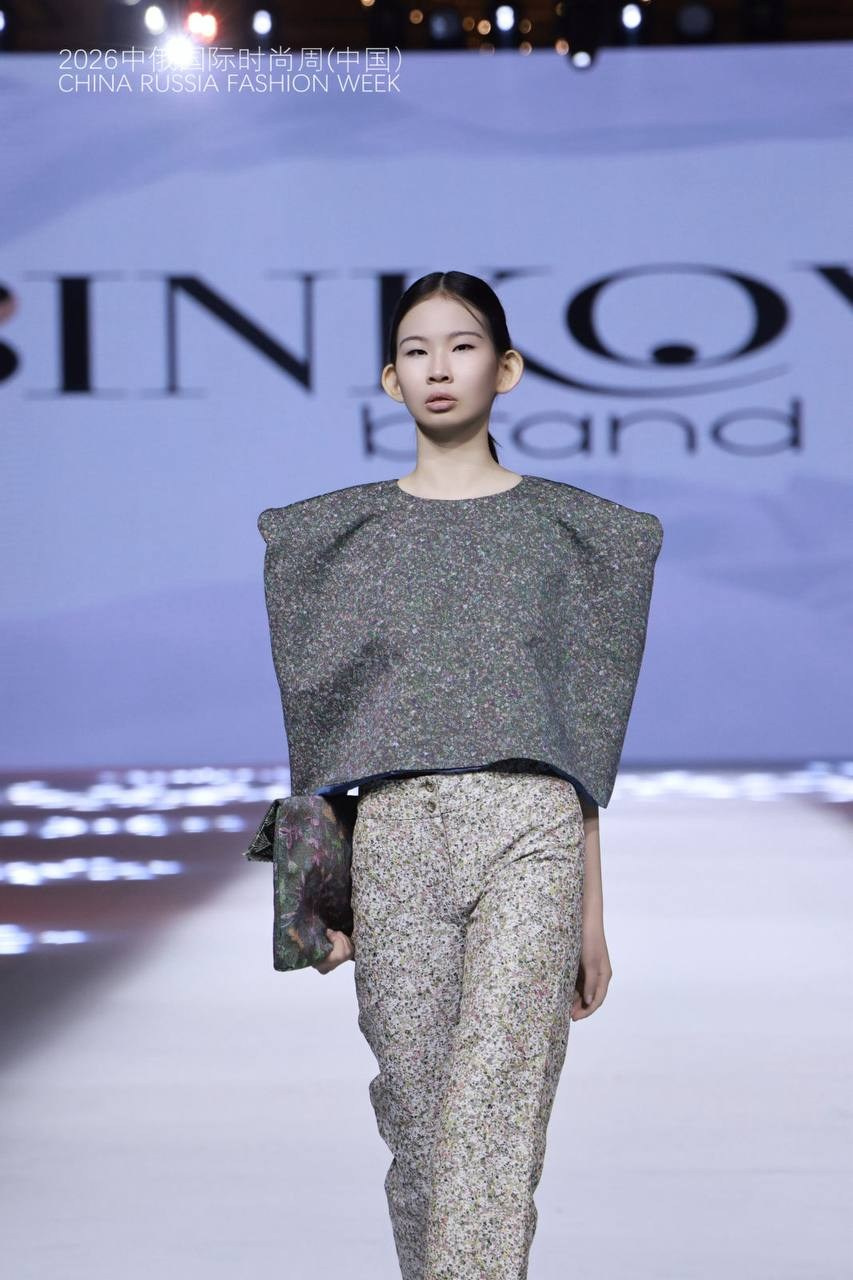 CHINA-RUSSIA FASHION WEEK. Модельное агентство ART PODIUM ULAN-UDE
