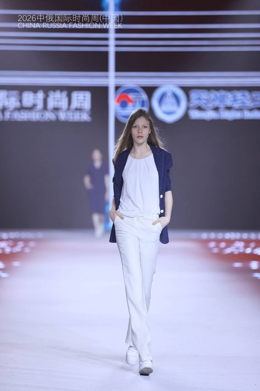 CHINA-RUSSIA FASHION WEEK. Модельное агентство ART PODIUM ULAN-UDE