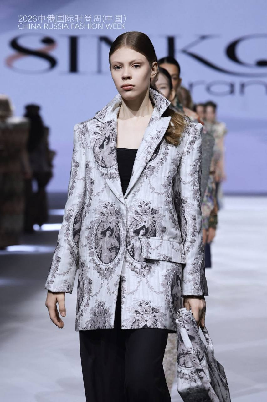 CHINA-RUSSIA FASHION WEEK. Модельное агентство ART PODIUM ULAN-UDE
