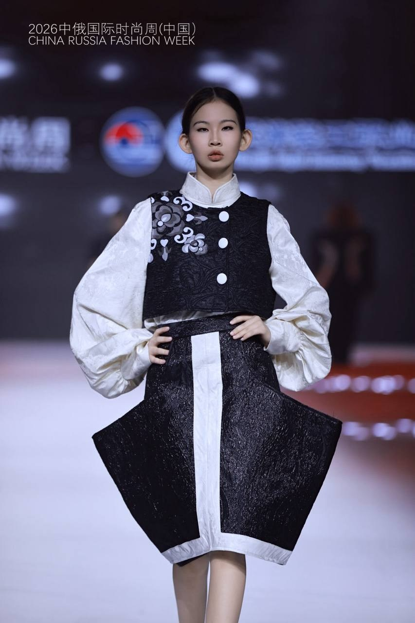 CHINA-RUSSIA FASHION WEEK. Модельное агентство ART PODIUM ULAN-UDE